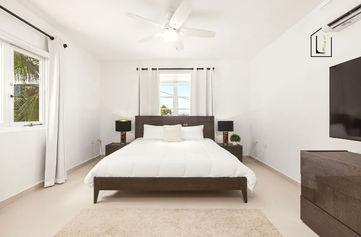 ldrepr's tweet photo. Soothing Island Lifestyle Minutes Away From Dorado
3 Beds | 2 Baths | 1,894 sqft | $3,500/m
https://t.co/a40tOuDeX3 
Cristina I. Rivera Chinea
Lic. C-8837 | Realtor®
787-390-4337 | crivera@LifestyleDesignersRE.com #realestate #puertorico #islandliving https://t.co/opIzrjKSMP