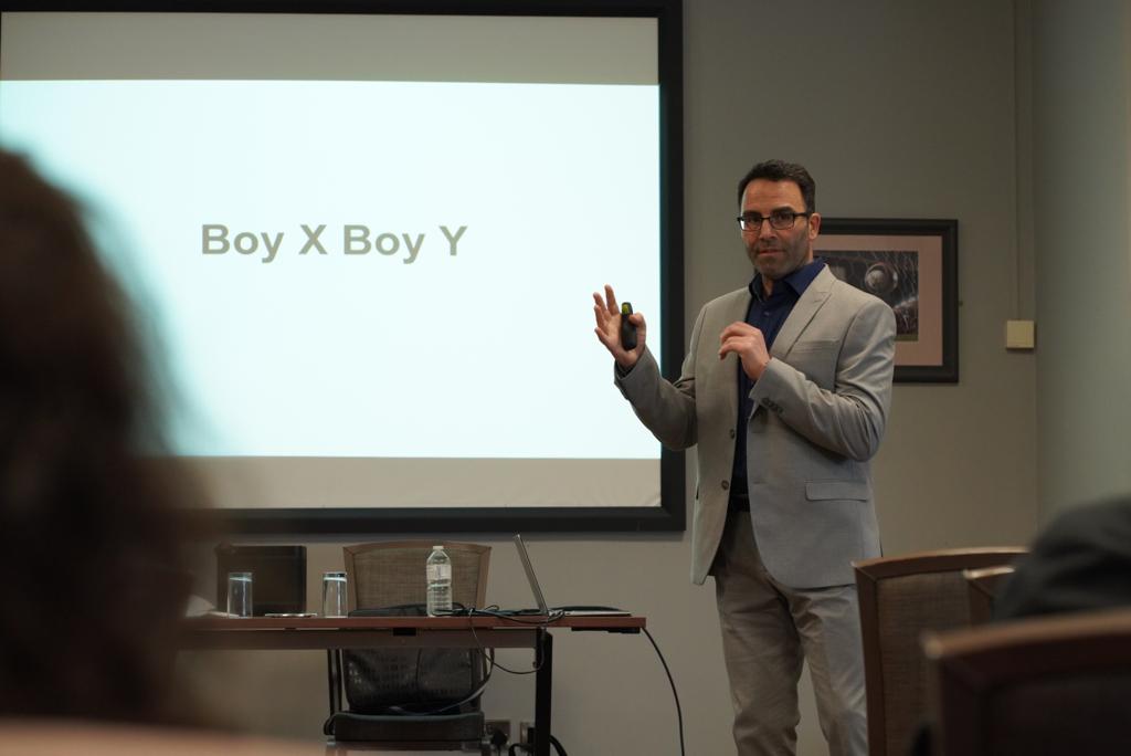 Victoria Banks tweet media