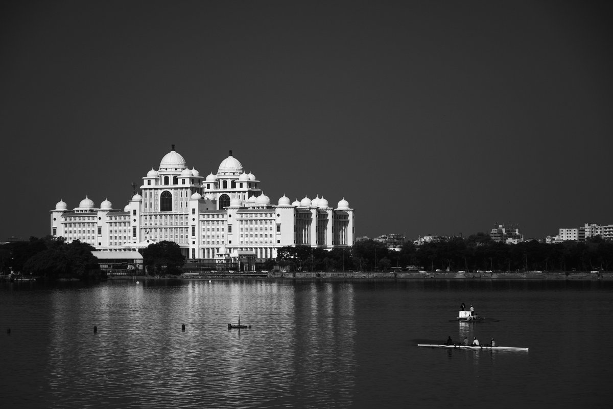 Ravi Chamarthy (@ravichamarthy) on Twitter photo Our new Hyderabad Secretariat.. Amazing Architecture!!!
#Hyderabad #TelanganaSecretariat #Telangana <a href="/DigitalMediaTS/">DigitalMediaTelangana</a> @tstdcofficial <a href="/MinisterKTR/">KTR, Former Minister</a> <a href="/TelanganaCMO/">Telangana CMO</a> <a href="/HydTimes/">Hyderabad Times</a> <a href="/TOIHyderabad/">TOI Hyderabad</a> <a href="/THHyderabad/">The Hindu-Hyderabad</a> Our new Hyderabad Secretariat.. Amazing Architecture!!!
#Hyderabad #TelanganaSecretariat #Telangana <a href="/DigitalMediaTS/">DigitalMediaTelangana</a> @tstdcofficial <a href="/MinisterKTR/">KTR, Former Minister</a> <a href="/TelanganaCMO/">Telangana CMO</a> <a href="/HydTimes/">Hyderabad Times</a> <a href="/TOIHyderabad/">TOI Hyderabad</a> <a href="/THHyderabad/">The Hindu-Hyderabad</a>