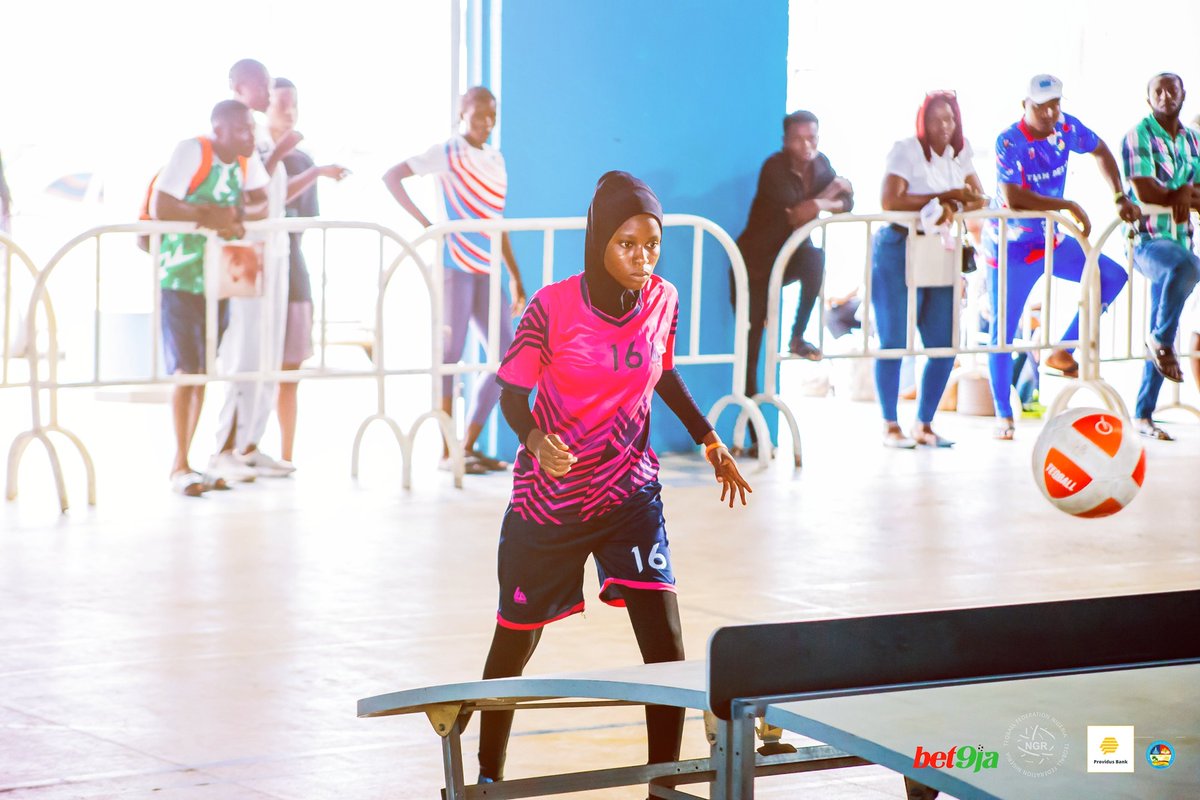 ab_ochuko's tweet photo. Rashidat Salau Bukola
Nigeria ranking women single No 1
World ranking Mixed doubles No 96 &amp; also Final year student of university of Ilorin, Showing her Teqball Techniques at the @desteq01 Tour 2023,Asaba @Bet9jaOfficial @ProvidusBank @nigteq @Teqball @IAOkowa #teqball #desteq https://t.co/Et1P4l8o9d