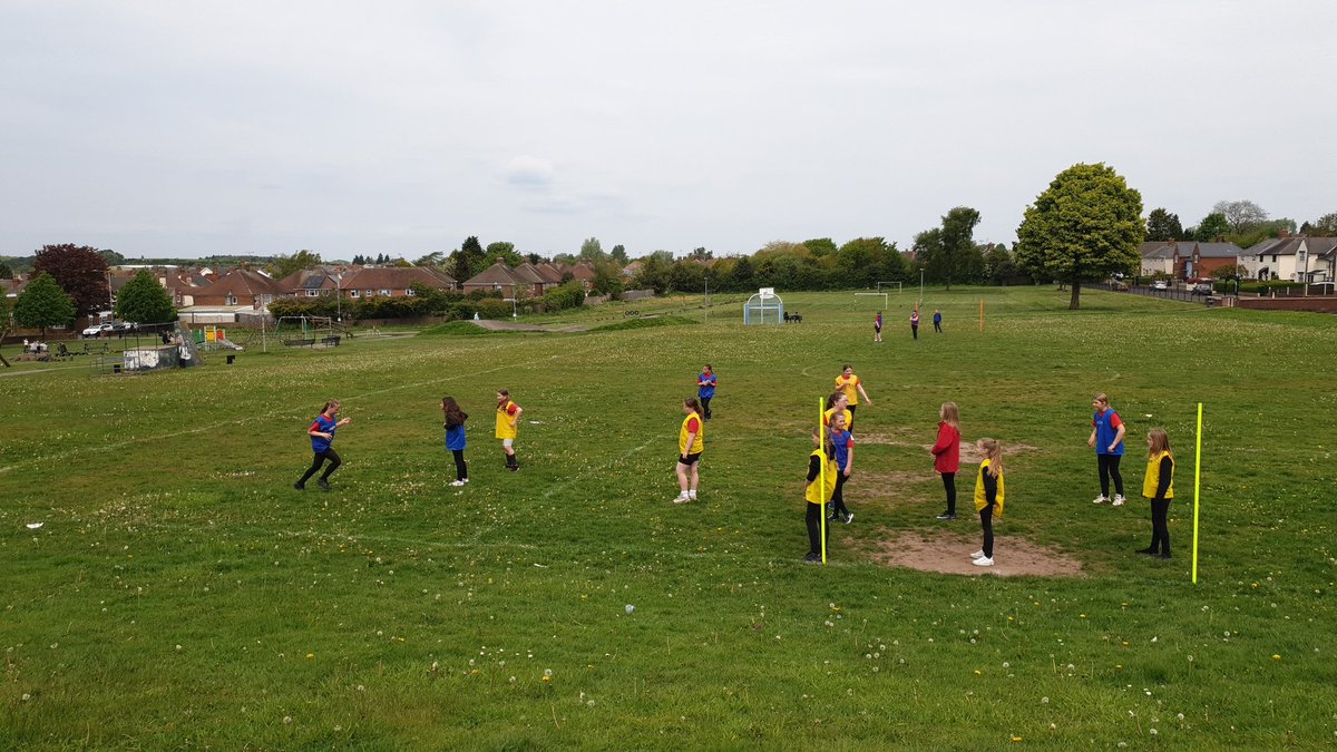 Morven Park Sport (@mpps_sport) on Twitter photo 20 girls out enjoying some football in the sun at lunchtime!
<a href="/NottsFA/">Nottinghamshire FA ⚽️</a> <a href="/NFFCWomen/">Nottingham Forest Women</a> <a href="/NFFC/">Nottingham Forest</a> 20 girls out enjoying some football in the sun at lunchtime!
<a href="/NottsFA/">Nottinghamshire FA ⚽️</a> <a href="/NFFCWomen/">Nottingham Forest Women</a> <a href="/NFFC/">Nottingham Forest</a>