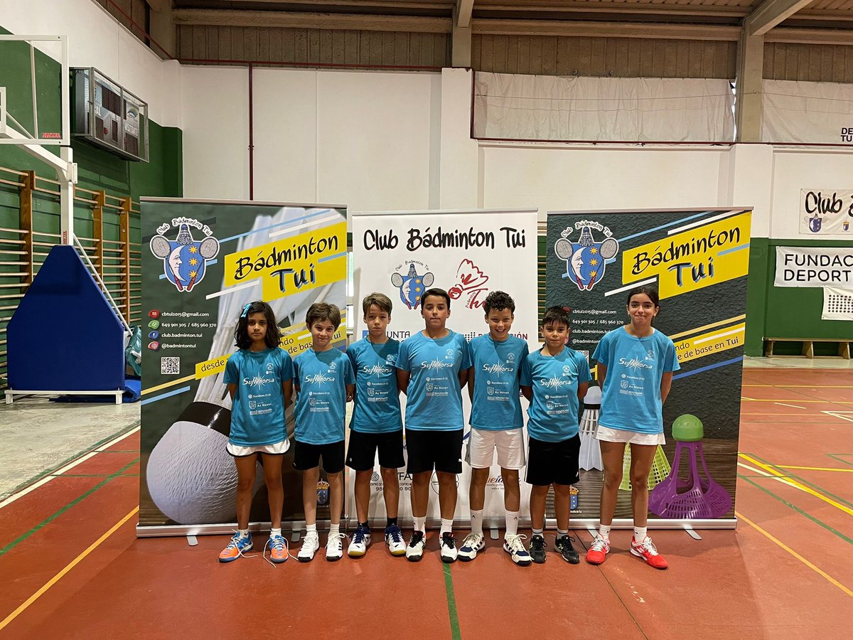 CBASNEVES's tweet photo. ¡TRES OROS 🥇, DOS PLATAS 🥈 Y TRES BRONCES 🥉 EN EL CAMPEONATO GALLEGO SUB13!
Grandísima actuación de nuestros sub13 en 📍Tui el pasado fin de semana.
Destacar el doblete de Xulia Otero en IF Y DF y el oro conseguido por Xoel Álvarez en IM.

¡ENHORABUENA!
#AsNevesédeporte https://t.co/PGUO5W51ft