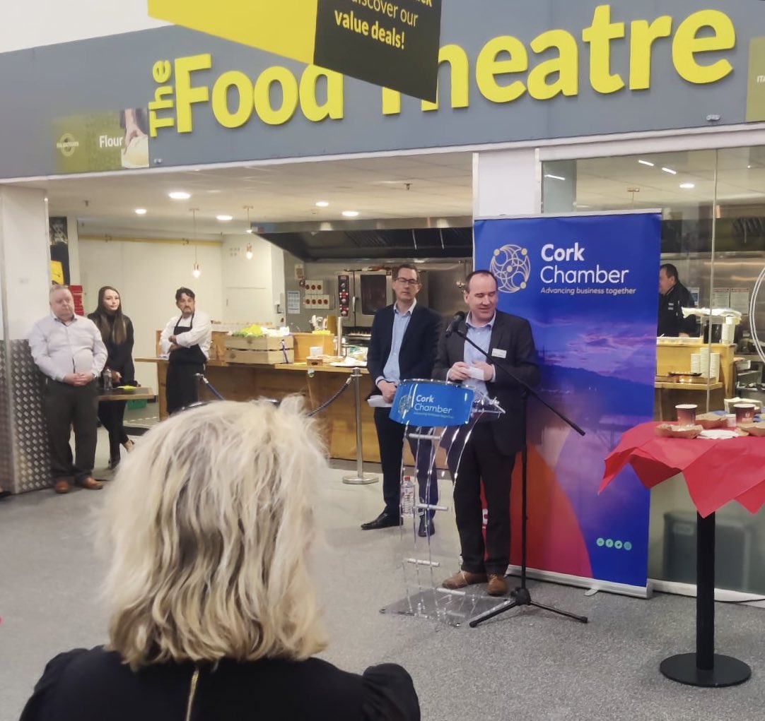 CorkChamber's tweet photo. A warm welcome to our #CCNetworking from @MusgraveMPlace GM, Jason Finnegan with Conor Healy, @CorkChamber CEO. https://t.co/felLP2KCKh
