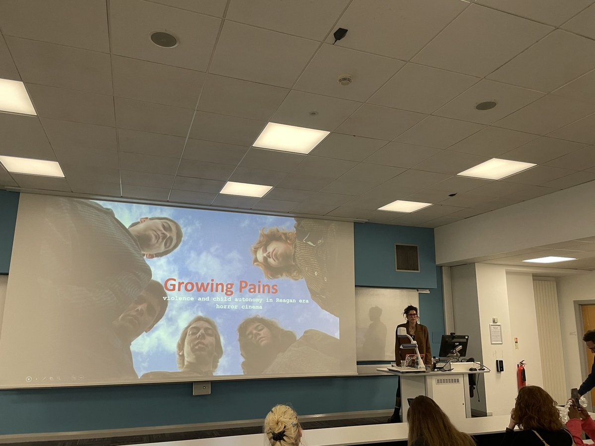 @horrorchromatic presenting her brilliant research on horror and childhood yesterday at Horror Studies Now, in a paper titled Growing Pains: Violence and Child Autonomy in Reagan Era Horror Cinema @NU_FilmMedia