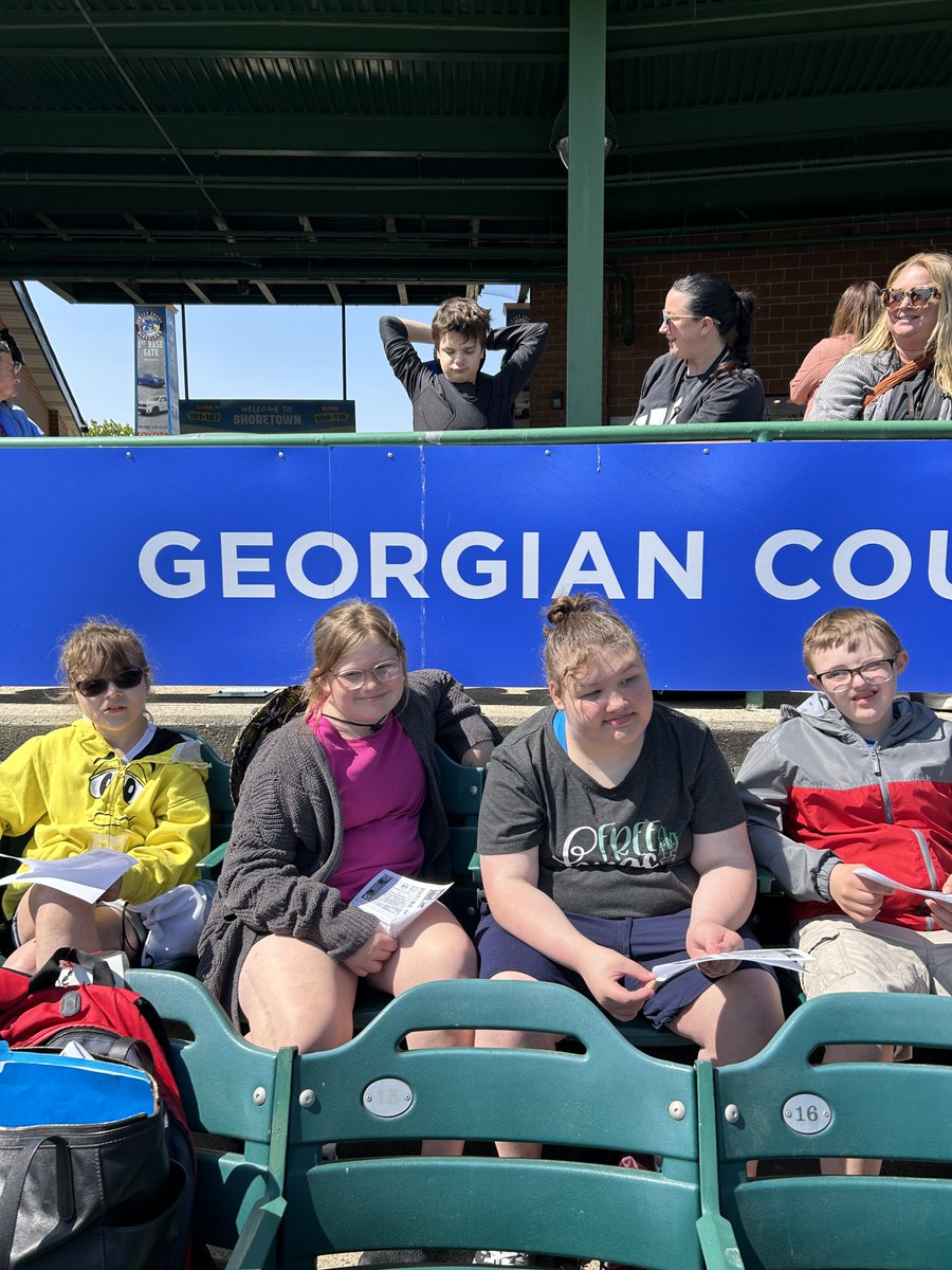 It was a great day for a baseball game! We had a blast cheering on the Blue Claws.  <a href="/thorne_ms/">Thorne Middle School</a> #180WaysLionsLead