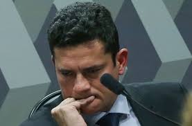 NP__Oficial's tweet photo. 🚨 Urgente:
Sergio Moro cogita renunciar e ir embora do Brasil https://t.co/3eWatngiwu