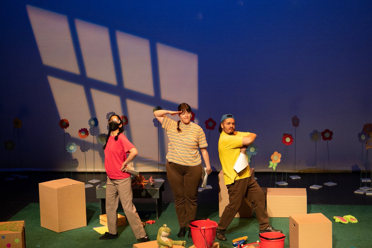 ConcreteYEG's tweet photo. ๐ฑ #tbt to #SproutsFest '23 | Writers: @KristenPadayas, Deviani Andrea, @LiannaMakuch & Joleen Ballendine | Director: Tracy Carroll | Set+Props: Brock Keeler | Costumes: Betty Kolodziej
SX: @daveclarke_ | LX: Heather Cornick | Actors: Noori Gill, Danielle LaRose, Andrรฉs Moreno. https://t.co/aIV3FQoLPq