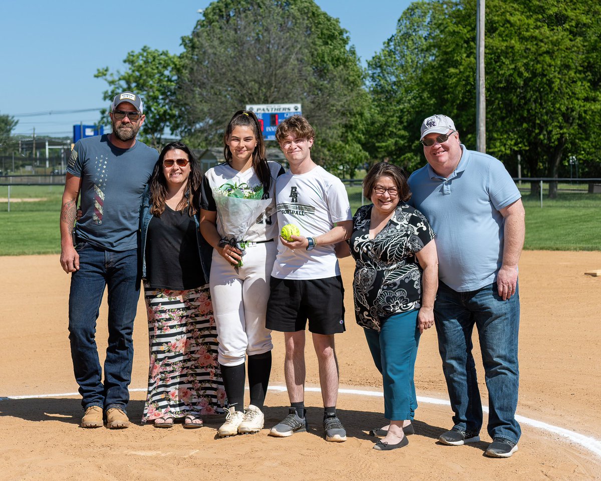 brgvs's tweet photo. Senior Day 2023! 
Kailey and Evan were honored before our game for their contributions to the program over the past 4 years. During the game Kailey pitched an amazing game and Evan did a wonderful job doing the book. The girls battled and won 9-8 against Pingry! https://t.co/EQjO4OP4Ey