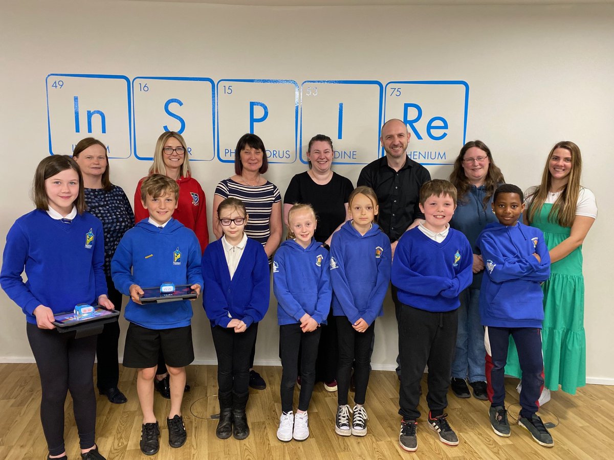 SSERC STEM Programmes (@ssercstem) on Twitter photo Today we marked the midpoint of our two-year Enthuse Partnership in Dundee & Angus, funded by Spectris Foundation, supported by <a href="/STEMLearningUK/">STEM Learning</a>. Our partner schools gathered at Dundee Science Centre to celebrate the impact of their digital professional learning.
Well done to all! Today we marked the midpoint of our two-year Enthuse Partnership in Dundee & Angus, funded by Spectris Foundation, supported by <a href="/STEMLearningUK/">STEM Learning</a>. Our partner schools gathered at Dundee Science Centre to celebrate the impact of their digital professional learning.
Well done to all!
