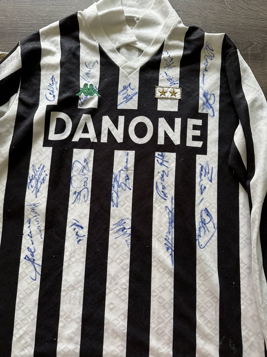 In desperate need of help to find out who’s signatures these are? Think I have Vialli just above the Kappa logo.

Long shot but would you recognise any <a href="/RichHall80/">Richard Hall</a> <a href="/patrickendrick/">Patrick Kendrick</a> <a href="/Adz77/">Adam Digby</a>