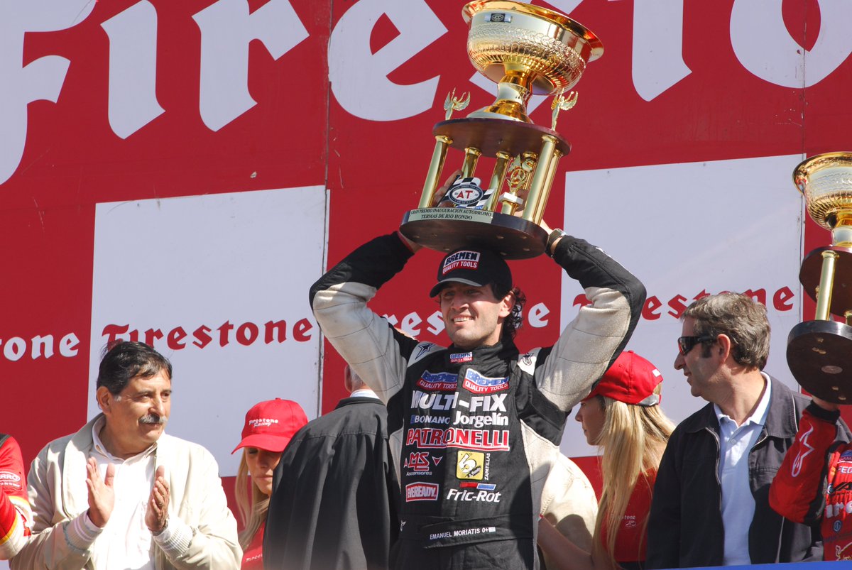 CarburandoTV's tweet photo. En la previa de la fecha del #TurismoCarretera en Termas de Río Hondo te dejamos algunos datos para ir entrando en calor. 

🥇Los máximos ganadores en dicho circuito son:

👉@emanuelmoriatis  2008/2018
👉@FacundoArdusso  2014/2016
👉@MWernerOK  2016/2017 https://t.co/IseVp7J07J