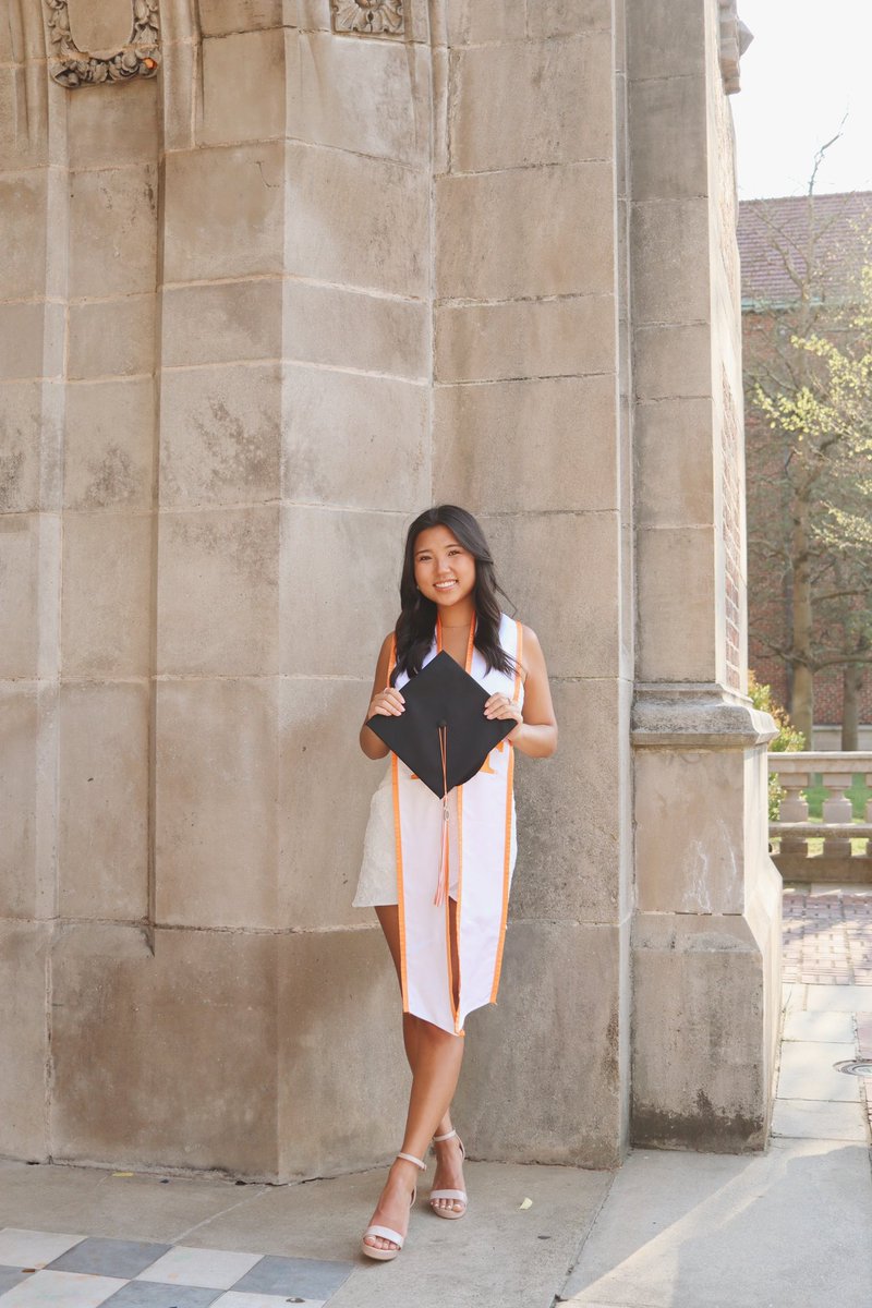 DYP14's tweet photo. Congratulations Rachel! We Love you!! #UTGrad2023 https://t.co/Afux16evvf