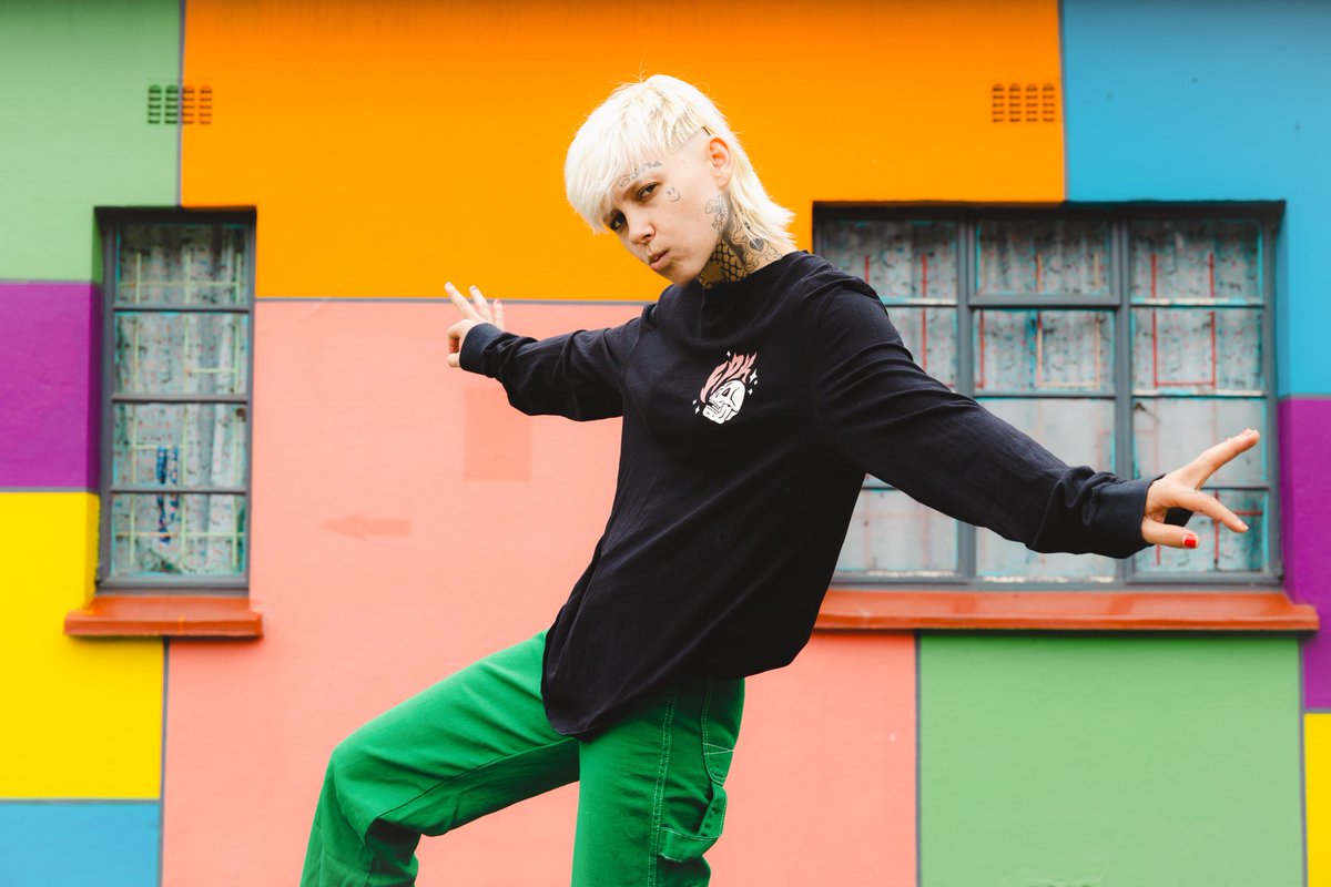 oh jys n ou bish 
can I get yo number? 

new songs oppad! ek perform my unreleased single 3 JUNIE by Railways Cafe in Centurion. Ticket link -
bit.ly/FunkedUpRailwa…