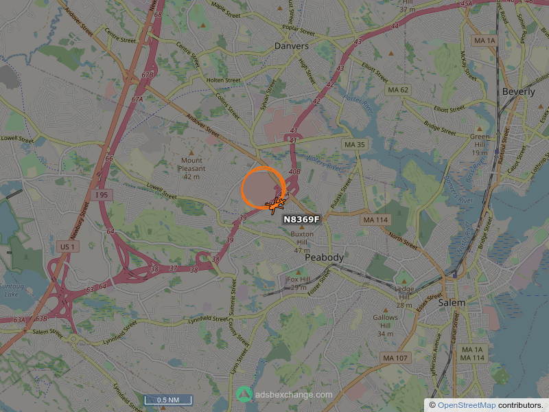 N8369F, a Robinson R44, is circling over Peabody at 1125 feet, speed 88 MPH, squawking 0333, 0.1 miles from North Shore Shopping Center globe.adsbexchange.com/?icao=ab723d&z…