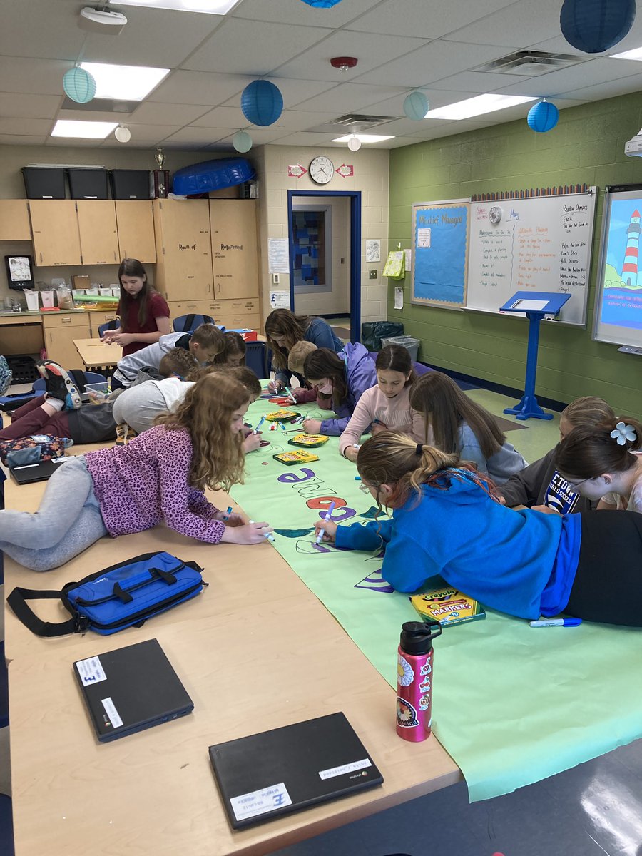 This is what I call teamwork!!! Our Student Lighthouse Team is working on the finishing touches for tomorrow’s leadership assembly! #leaders <a href="/bearcreekschool/">Bear Creek School</a>
