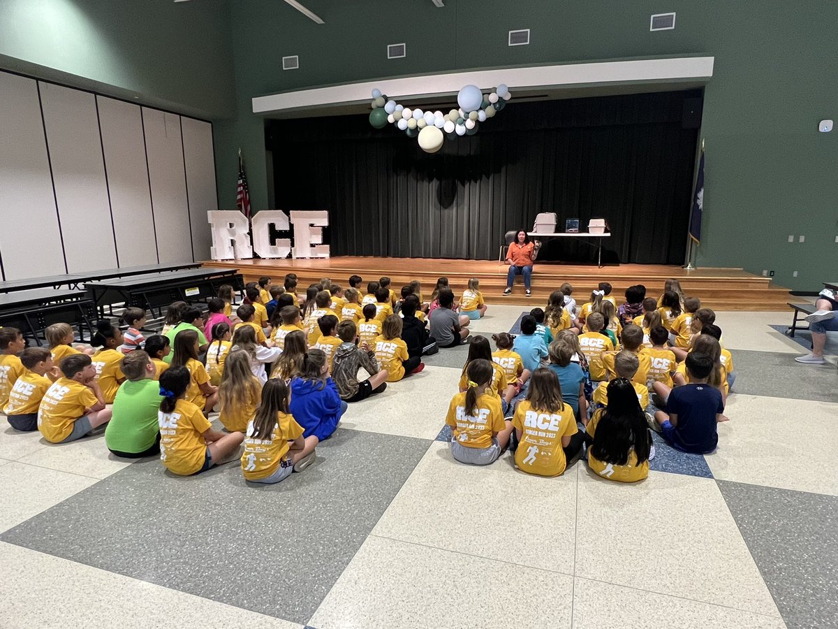 Enjoying our visit from Carolina Wildlife! #oneRCE