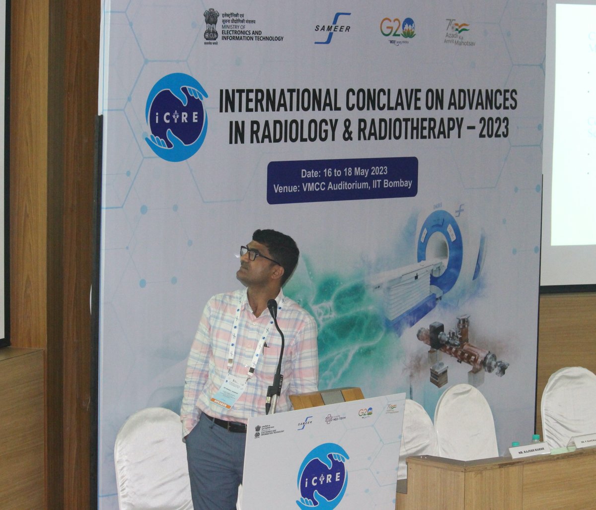 SAMEER_RnD's tweet photo. Dr. Manoj Sankhe, Dr. Prashant Kharote & Prof. Prashasti Kanikar
SVKMS ,NMIMS, Mukesh Patel School of Technology Management & Engineering
"AI, ML is a Boon: Enables to Doctors”
speaking at iCARE 2023
@GoI_MeitY @cdacindia @_DigitalIndia
#SAMEER #iCARE2023 #goi_meity #cdacIndia https://t.co/1AftP7xJNb