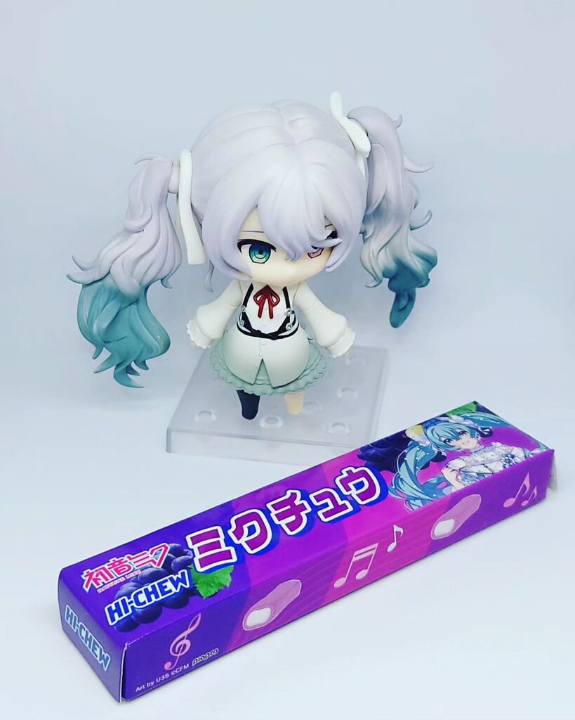 3939prpr's tweet photo. ハイチュウを見つけたニゴミクさん…♪
#hatsunemiku #初音ミク #ねんどろいど #miku #プロセカ #プロジェクトセカイ #ニーゴミク #森永製菓 #projectsekai #doll #ハイチュウ #ミクチュウ #vocaloid https://t.co/EA1cakkpTu https://t.co/oA2XfXkEMk