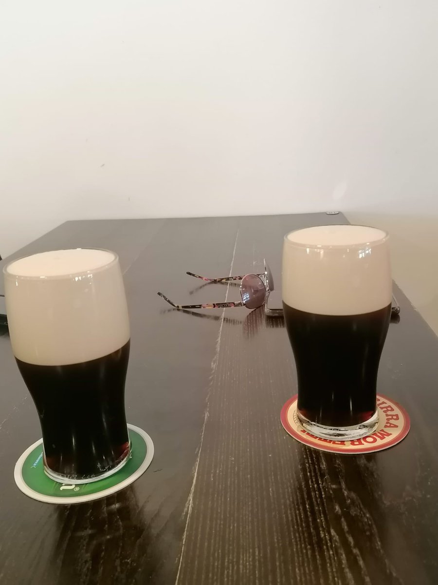 murphys_pubcast's tweet photo. Pints just served in Dublin airport!!! Welcome to Ireland. @DublinAirport https://t.co/epp8isqUYL