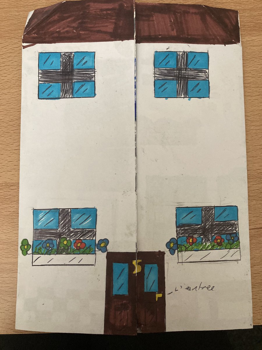 lisajanebuffini's tweet image. 1st year French students finished designing and labelling their Maisons for homework. @FingalCC #mfl #excellenceineducation #learningfrench