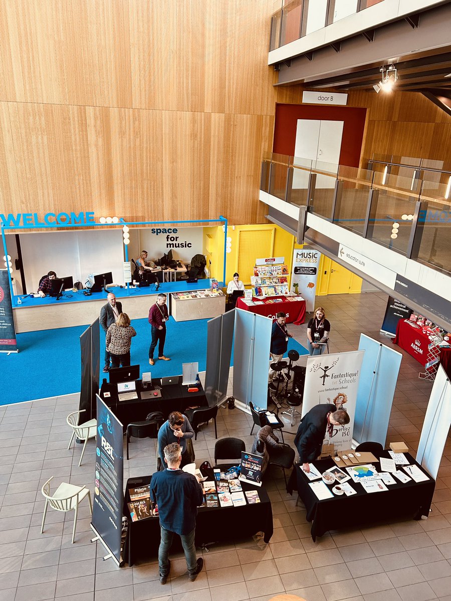 Great to welcome today music teachers, school governors, practitioners and music education champions for <a href="/Bristol_Beacon/">Bristol Beacon</a> &amp; <a href="/musicmarkuk/">The UK Association for Music Education: Music Mark</a>    Talk Into Action Conference. 

My Creative Learning colleagues keeping music education alive &amp; kicking in Bristol!

#MakeSpaceforMusic