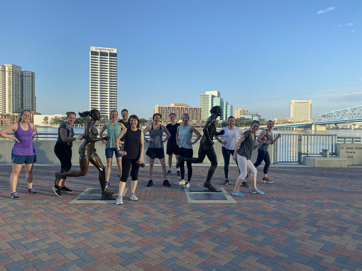 conservators's tweet photo. Our attendees were up bright and early today on a group run! #AICmtg23 https://t.co/Q7ijFZFfol