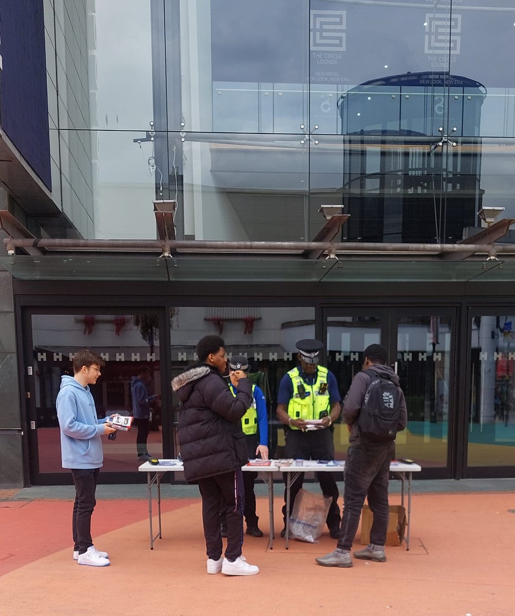 #OpSceptre We’re outside the Birmingham Hippodrome with our engagement table! We won’t be here for long, so if you are passing, please come and say hello 👋🏻 @SouthsideDist @BrumCityWMP @BrumPolice