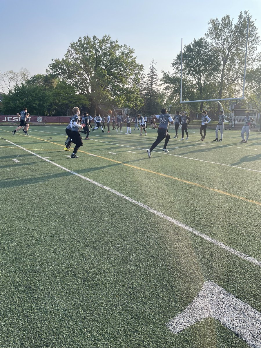 UDJ_Football's tweet photo. Thank you to all of the college coaches who came out to our showcase this morning! A great experience and opportunity for our guys. #AMDG https://t.co/N1rAhyeXDN
