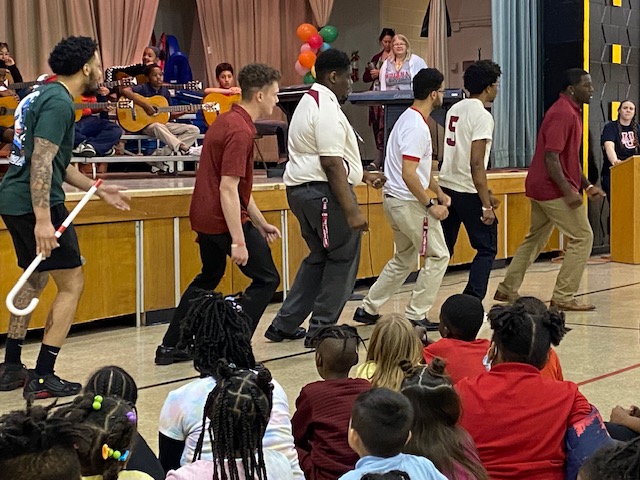 Robert Lee Frost School 106 (@rlfrost106) on Twitter photo Thank to all the community volunteers who came out to make our Career Day a success! <a href="/brynn_kardash/">Brynn Kardash</a> <a href="/AleesiaLJohnson/">Dr. Aleesia Johnson</a> @mindmolder14 <a href="/DwayneL17686442/">Dwayne Lucas</a> <a href="/IPSSchools/">IPS</a> Thank to all the community volunteers who came out to make our Career Day a success! <a href="/brynn_kardash/">Brynn Kardash</a> <a href="/AleesiaLJohnson/">Dr. Aleesia Johnson</a> @mindmolder14 <a href="/DwayneL17686442/">Dwayne Lucas</a> <a href="/IPSSchools/">IPS</a>
