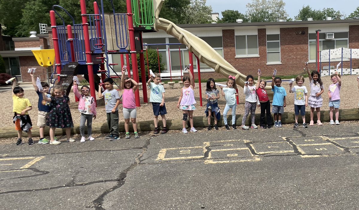 Bowne-Munro Elementary School tweet media