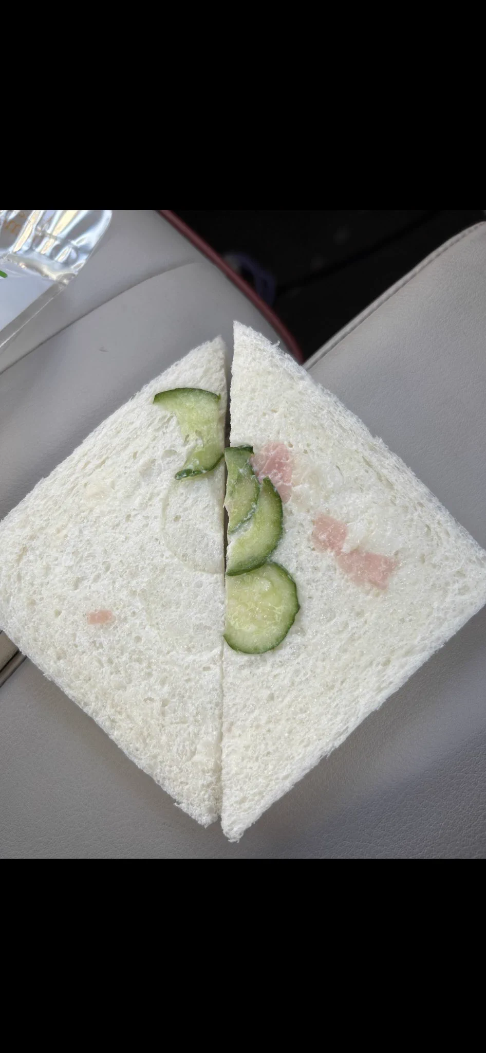 @mechicopen 初めまして！FF外から失礼します。ミニストップで私も一度ありました😂私のはキュウリ多め🤣🤣 