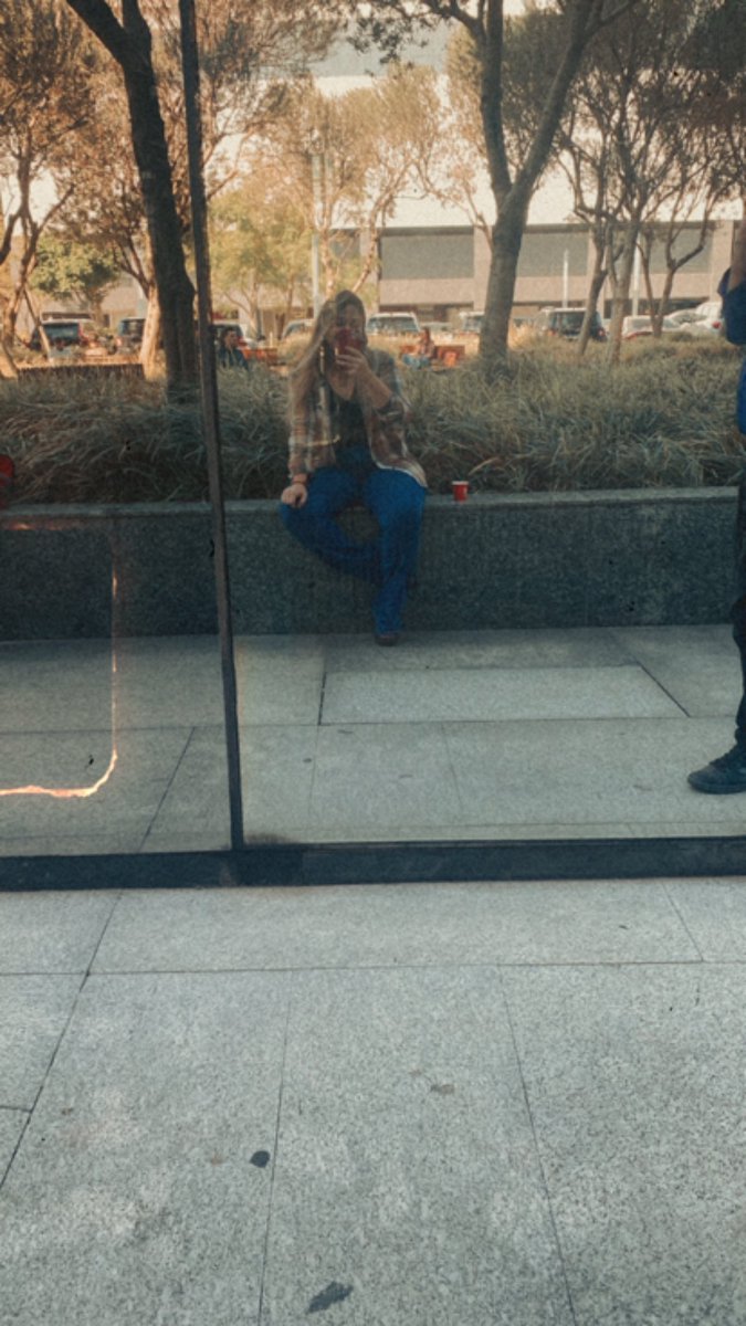 mbandreas's tweet image. Aquí fingiendo que me encanta el frío