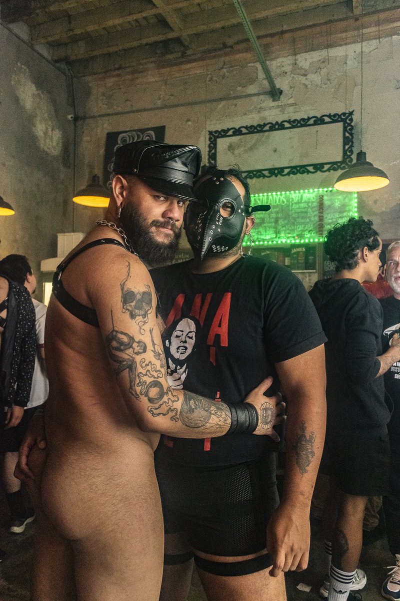 brutus_party's tweet photo. Sábado, dia 27, tem Brutus XXX na Eros Liber. Para quem não conhece o local, o local tem sauna, cabines com glory holes, cama coletiva, e pista de dança.
Ingressos limitados à venda no link: https://t.co/xDf0MrNUNq https://t.co/cIC8QBJ6Wm