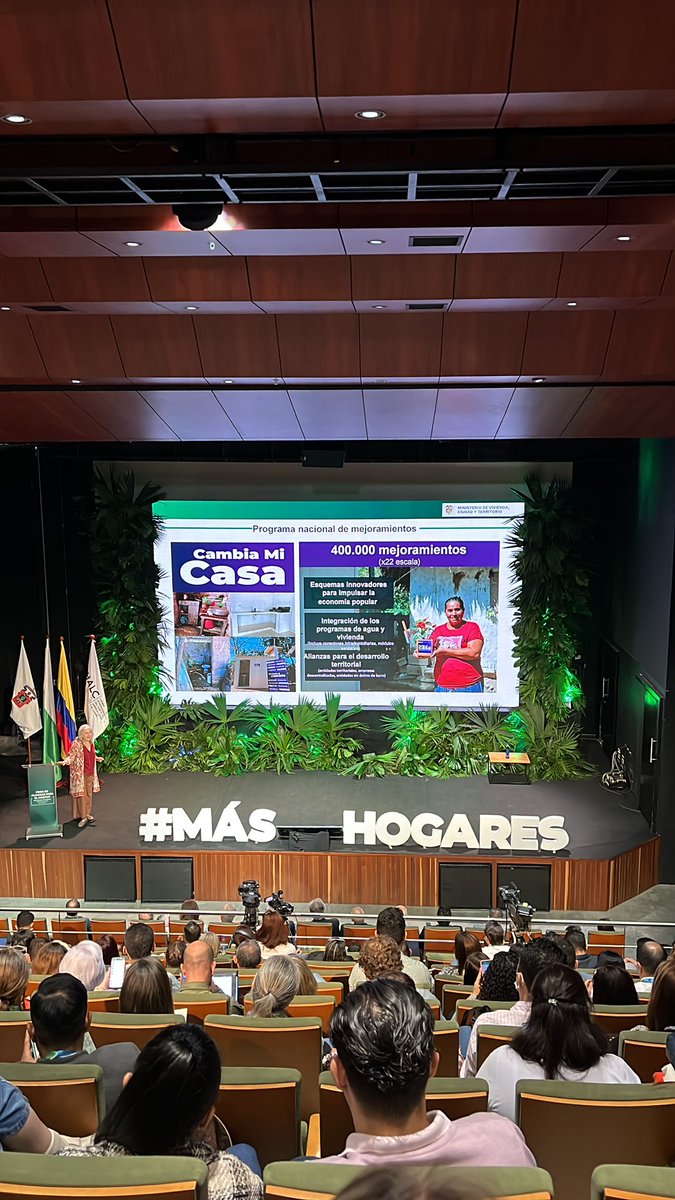 JuandaMontoya10's tweet photo. Programa nacional de mejoramientos, #fovis Sabaneta! https://t.co/HZDuOHPUuQ