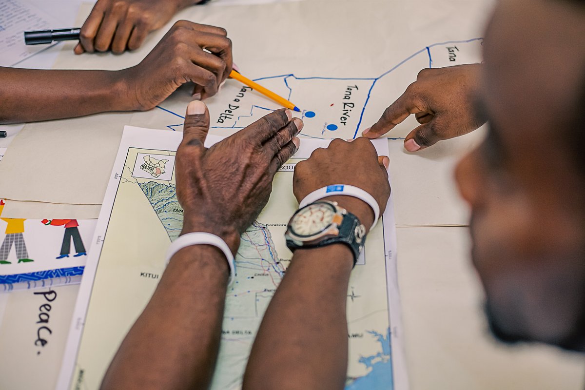 UNDPKenya's tweet image. Empowering communities, informing policy!   

The collaborative map developed through this workshop will provide evidence to the #TanaRiverCounty Government, guiding policy &amp;amp; water infrastructure development.  

🙏@GermanyinKenya @qatar_fund

#DataDrivenAction
📸 @kibuku_michael