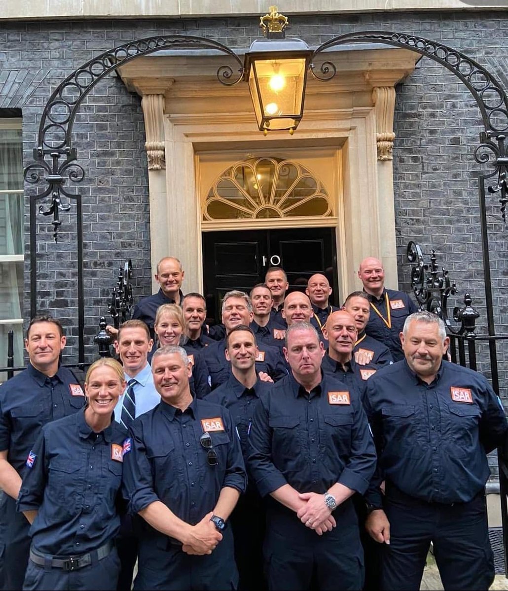 UK_ISAR_TEAM's tweet photo. What an honour for #UKISAR to receive an invitation to a reception held @10DowningStreet last week, recognising their invaluable support in the aftermaths of the Türkiye earthquake #proudmoment  🧡 https://t.co/bPfP8IqJHz