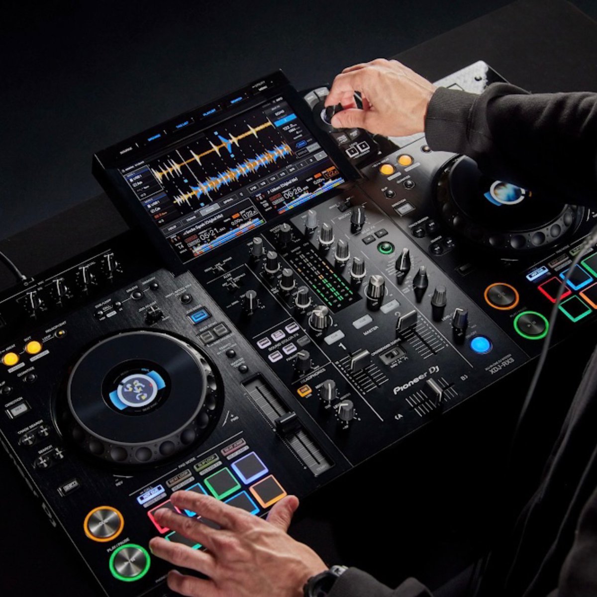 Baxshop's tweet image. Wat dachten jullie van deze eurodeal🤑 Op de Bax music Open dag zal er een Pioneer DJ XDJ-RX3 weggaan voor 1 euro! #pioneerdj #eurodeal #baxmusic #wesupportyourstage #opendag #wieheteerstkomtwiehteerstmaalt dlvr.it/SpDfc6