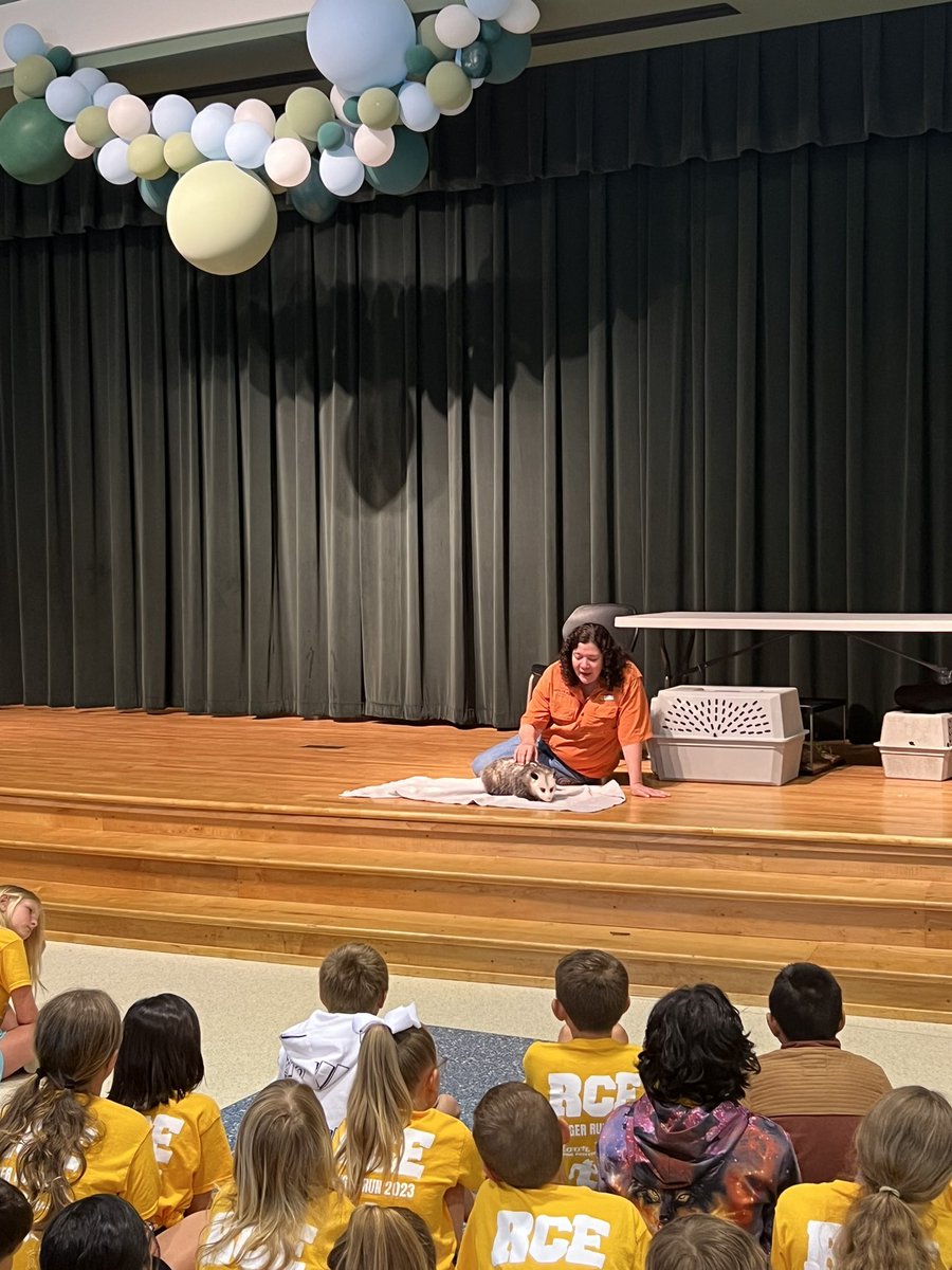 We got to meet Ruby the owl and Jenny the opossum! What a fun morning! #oneRCE