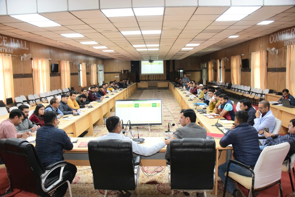 DICKishtwar's tweet image. #ProgressingJK

Model Villages: ADDC Kishtwar Sh. Sham Lal presides over the Training Program for Imparting Vital Skills to Panchayat Account Assistants and CIC Operators in District Kishtwar

@OfficeOfLGJandK 
@Divcomjammu
@jkrddpr
@diprjk