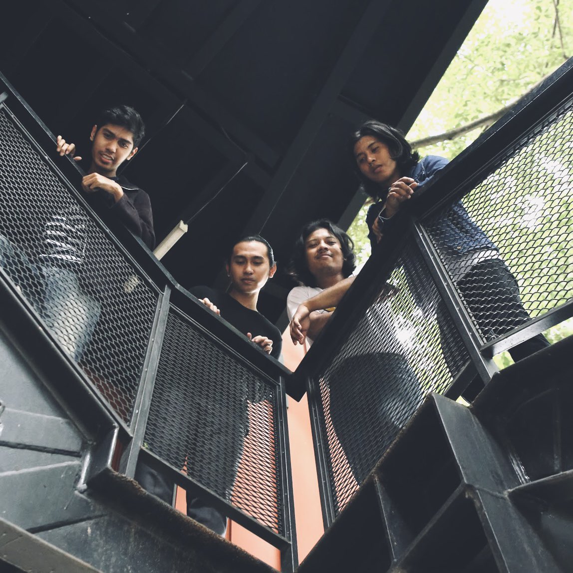 “T R A N S I S I” 
<a href="/prasastimy/">Prasasti</a> ALBUM LAUNCH PARTY.
24th JUNE 2023 - THE PADDOCK, PJ. 

Long time no see folks 👀
We’re play a few song from our upcoming album. Get yours ticket now at tixorama. See u there!! 👊🏻🖤

#prasastimy #fredperrymy #fredperrymalaysia #rocktheworldmy