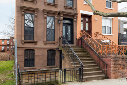 "Homes for Sale in Manhattan and Brooklyn" by BY HEATHER SENISON via NYT ift.tt/iX7SKD4