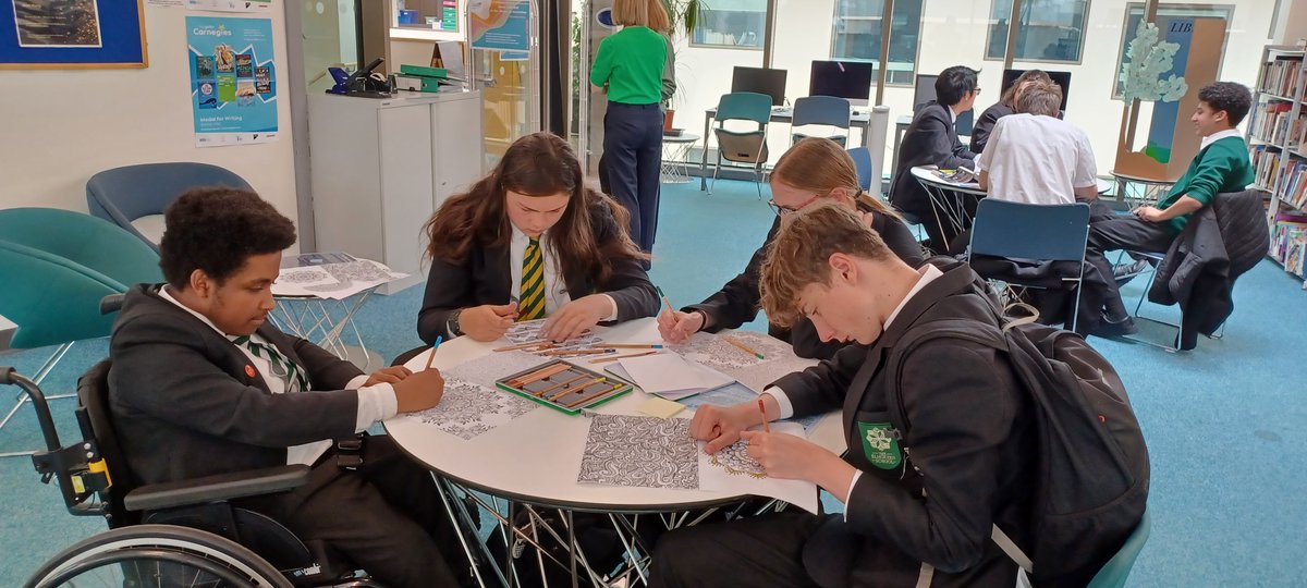 Elmgreenlibrary's tweet photo. We had a session of quiet &amp; calm reflection with crafts and music for #mentalhealthawarenessweek2023 @elmgreenschool https://t.co/ShUCokXSe6