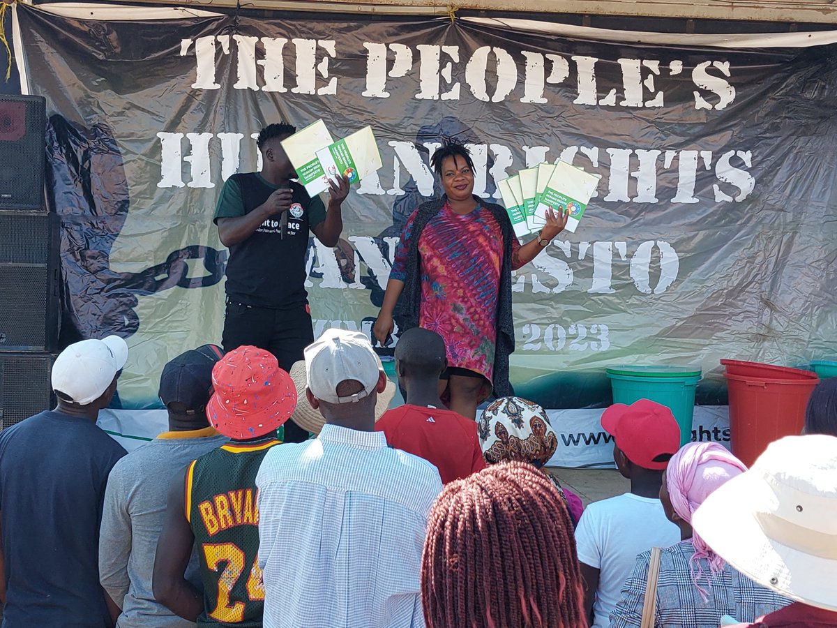 ZimRightsLIVE's tweet photo. #Happening now at Gokwe Centre
@ZimRightsLive is launching the #PeoplesManifestoZw in Gokwe, Midlands.
Scores are gathered to witness the launch at Gokwe Centre
#ShowUpZW
#ShiftingPowerToThePeople
#Gokwe https://t.co/agNV0CtaPC