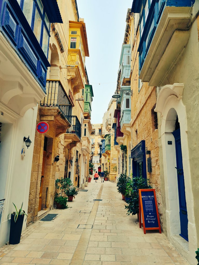 #1000placestoseebeforeyoudie
#Valletta #Malta