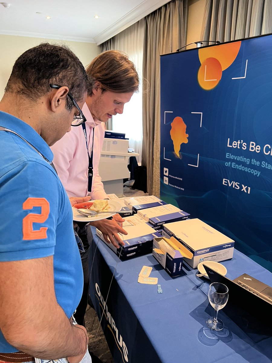 Jordan Stone discusses <a href="/OlympusMedUKIE/">Olympus Medical UKIE</a> #EZclip at #EndoPort23. EZClip is a cost effective solution for heomostatsis, more so where multiple clips are required to stop endoscopic bleeds. It's also greener, using one applicator lnkd.in/euWKUsuV #EveryAdenomaCounts #OneMEG