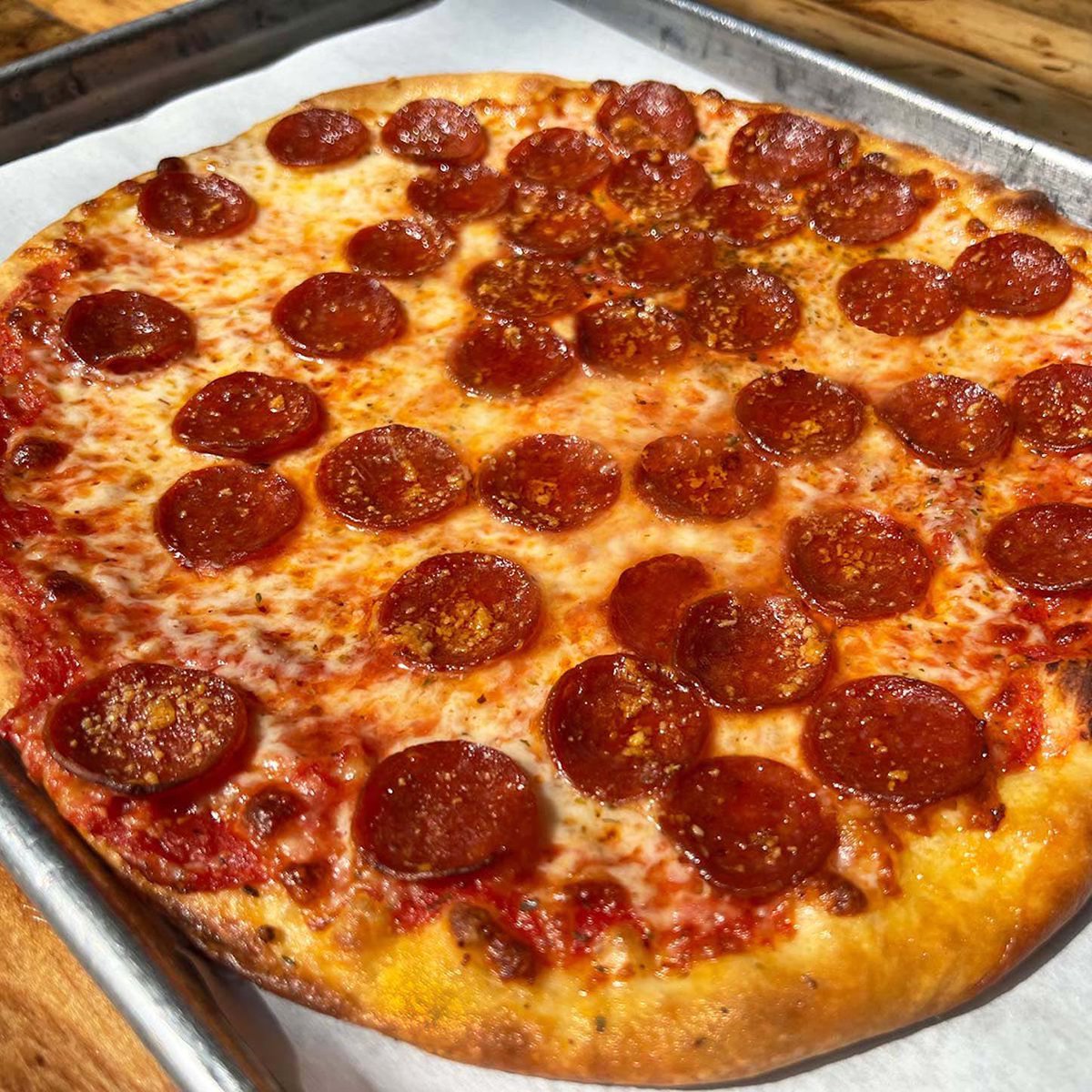 I’m Buying 5 of you Pizza 🍕 Today! 
1. (RT) this tweet. 
2. Follow @HappyPunchPromo &amp; <a href="/DramaAlert/">DramaAlert</a> 
3. Reply with ya #cashapp Cashtag! 
4. Winner picked at 5pm est Today!