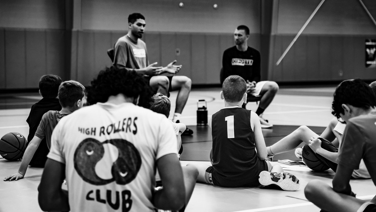 2️⃣ days until Mason Gillis and Jordan Delks Shooting School @ Twin Lakes HS in Monticello, IN 📍 🔥 <a href="/GillisMason/">Mason Gillis</a> 
-
Sign up today through link in bio to improve your shot and transform your mind! 🧠 
-
📸: @landofullframe 
-
#compete #wetraininabarn #mindset #mindsetcoach