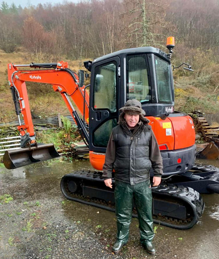 Another quality #usedKubota was delivered recently to the West coast of Scotland.

Check out our stock at corsehouse.co.uk

#minidigger #planthire #plantsalesscotland #usedplant #builder #constructionequipment #ayrshirebusiness #usedmachinery #Scotland #kubotadigger