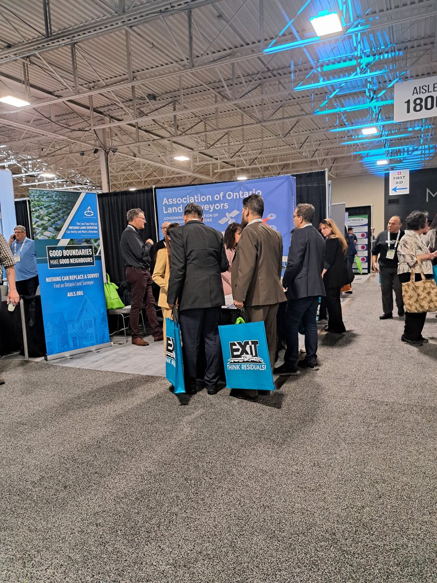 _AOLS's tweet photo. Surveyors Yifan, Bob, and Shane Shajeeshane will be at booth 1712 on Thursday to explain and share their experiences about boundary surveys. Please look for the AOLS booth and bring your questions.
#realtorquest #toronto #geomatics https://t.co/x5iEqQC3na