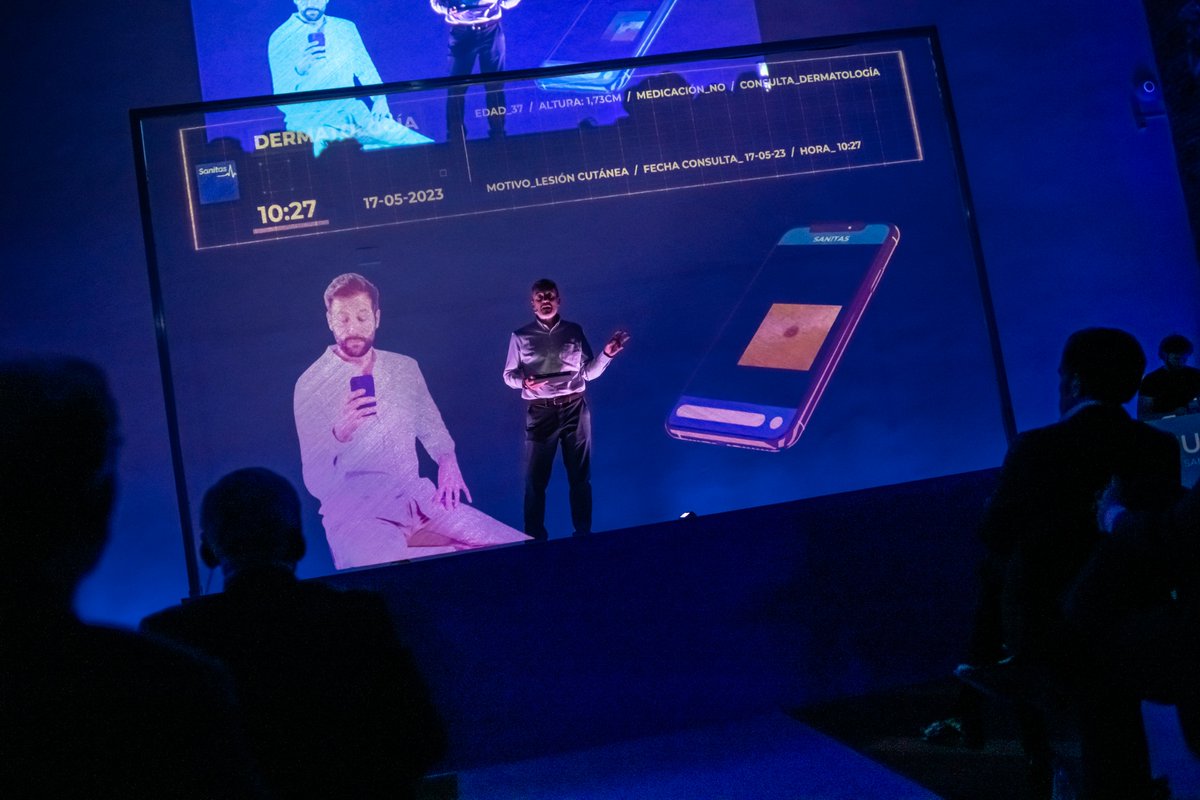 IPeraltaSanitas's tweet photo. #bluaU, que agrupa la oferta digital de @sanitas y @Bupa, combina lo mejor de la atención virtual y la presencial. Nuestro objetivo es que la digitalización y los últimos avances de la tecnología ayuden a pacientes y profesionales médicos en prevención, diagnóstico y tratamiento. https://t.co/icWlmj7gPG